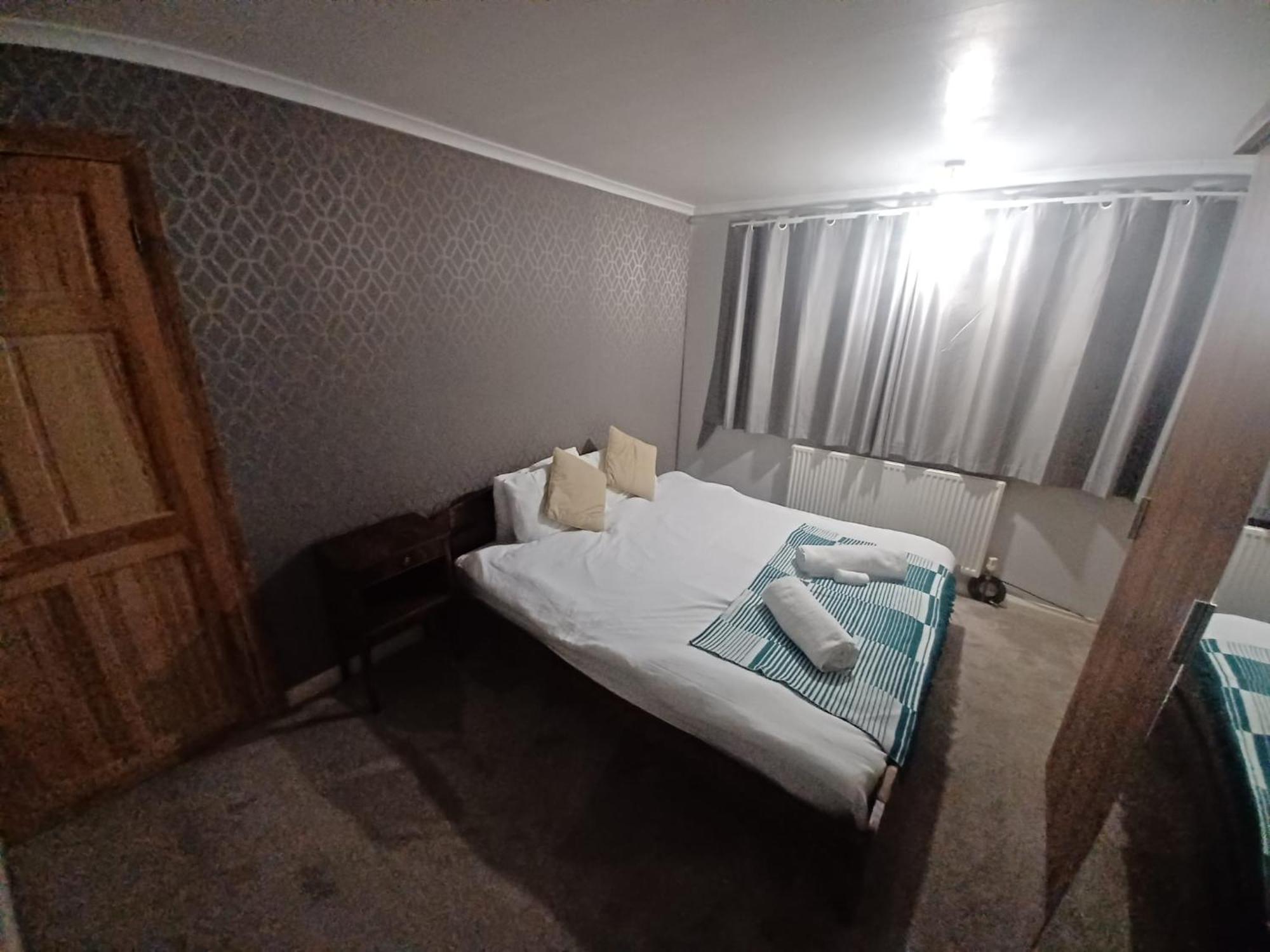 The Rushdon Apartment Grays Luaran gambar