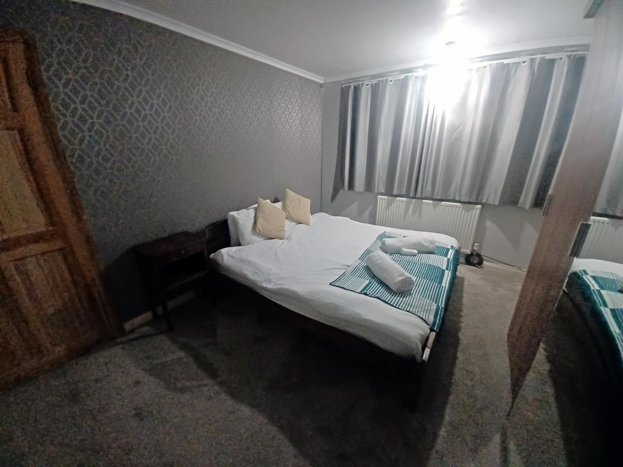 The Rushdon Apartment Grays Luaran gambar