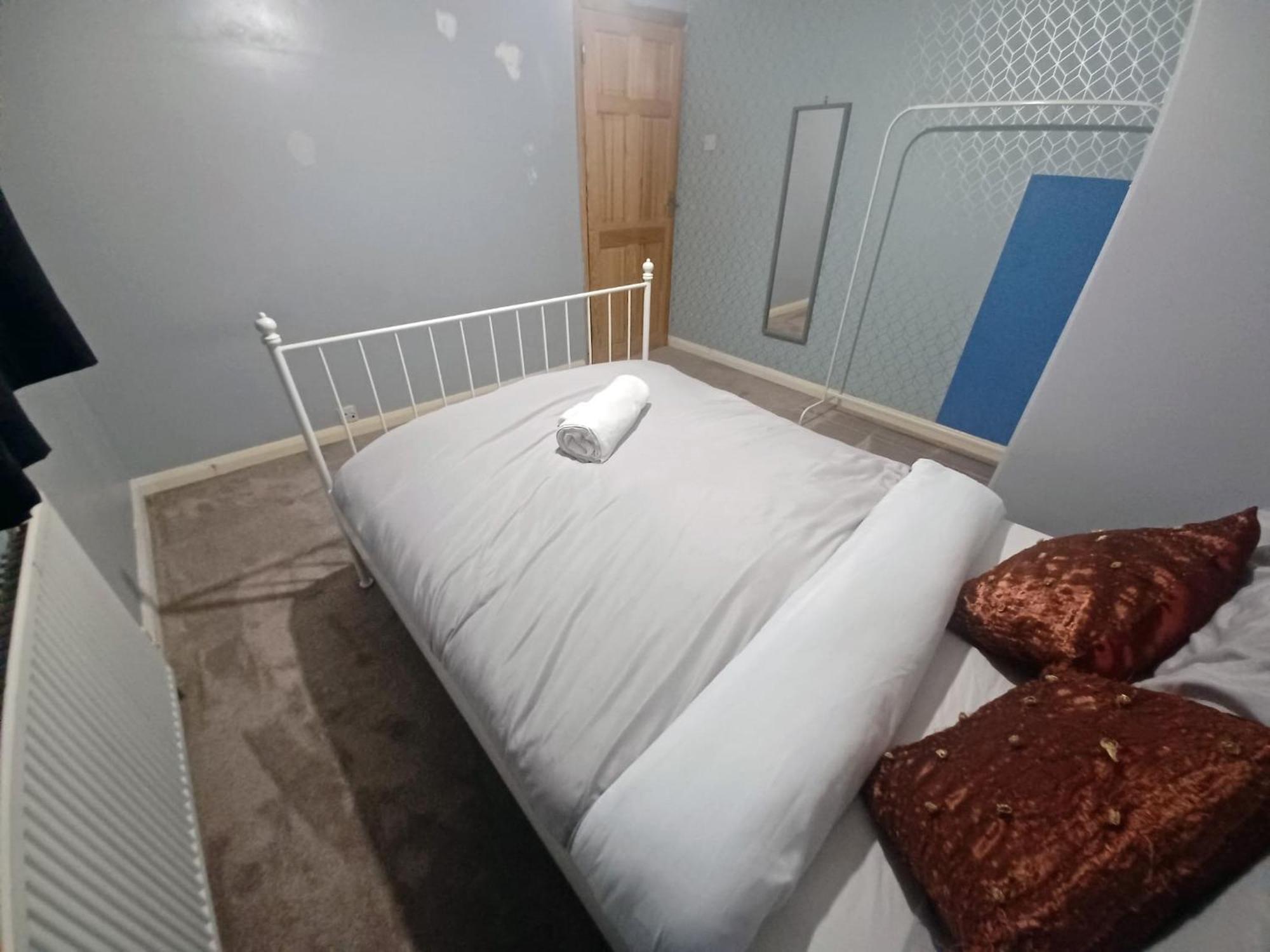 The Rushdon Apartment Grays Luaran gambar